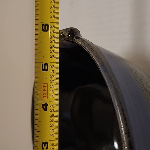 Handmade Signed Pottery Bowl - Picture 13 of 15